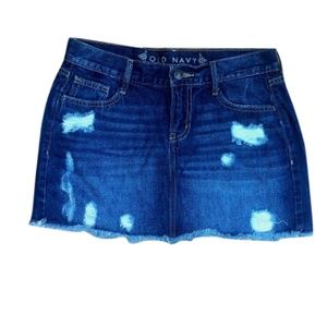 NEW🍎Old Navy Distressed Denim Skirt - 2 - w28 L13